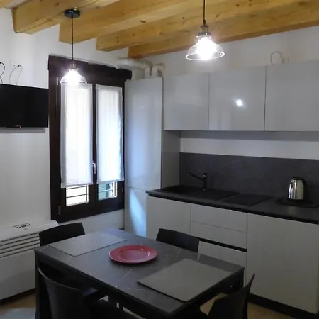 شقة Casa Moderna A Due Passi Da Rialto *